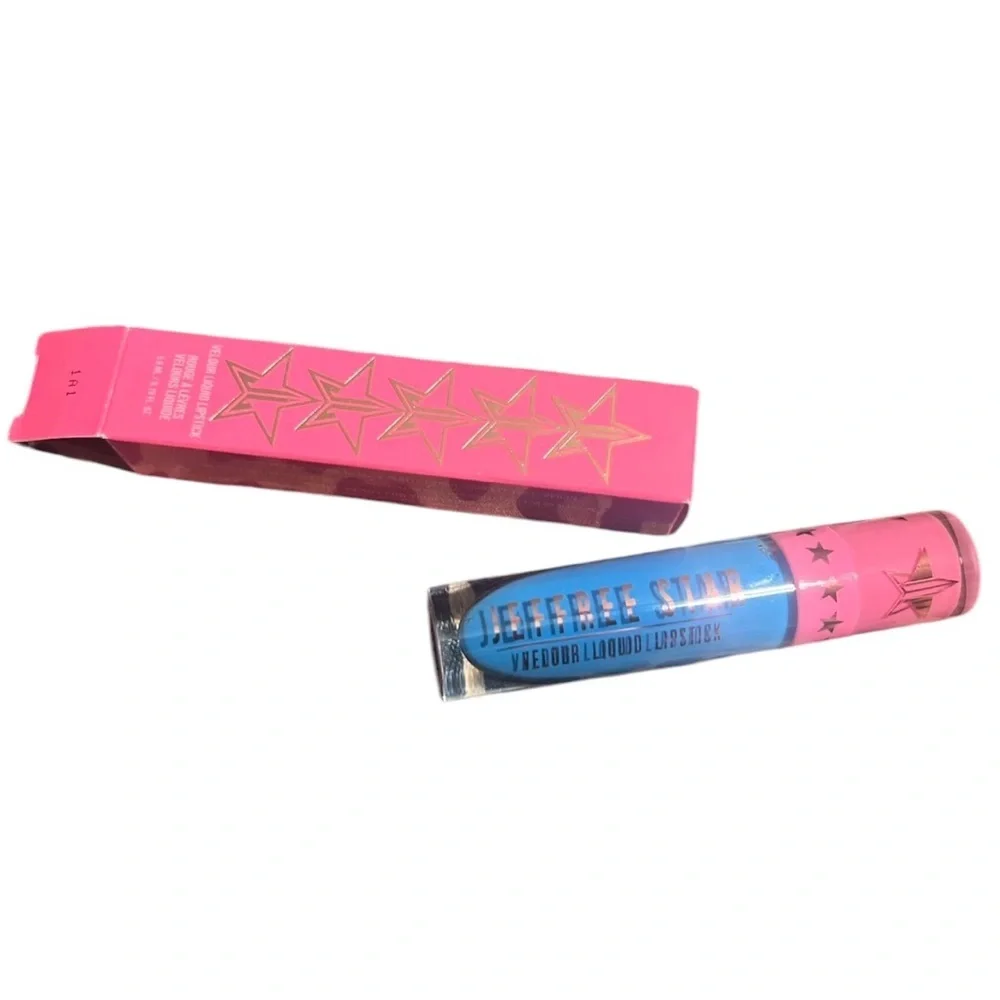 Jeffree Star Bright Cyan Blue Matte Liquid Lipstick